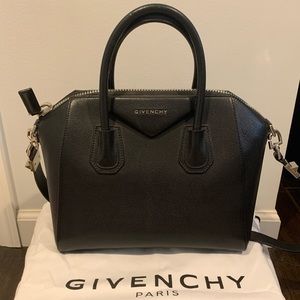 ❗️SOLD ❗️Givenchy Antigona Small Bag